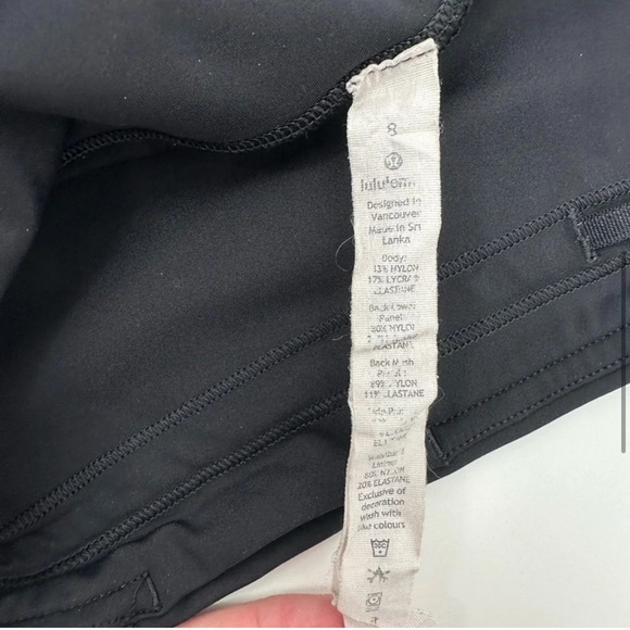 Lululemon Zip The Line Crop 23” Black / Utility Blue - Picture 9 of 9